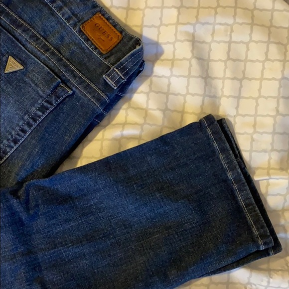 Guess Jeans - Picture 2 of 2